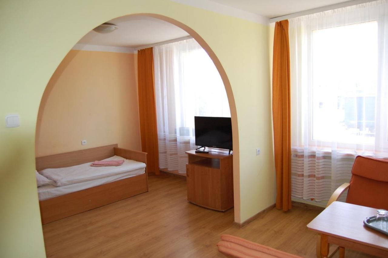 Hotel Slupsk Ngoại thất bức ảnh